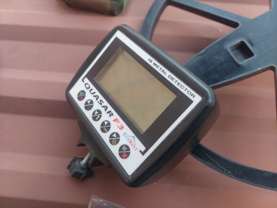 Металошукач металлоискатель Квазар Ф3 Quasar