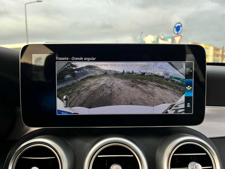 Mercedes-Benz C 300e T Avantgarde | Híbrido Plug-in | IVA Dedutível