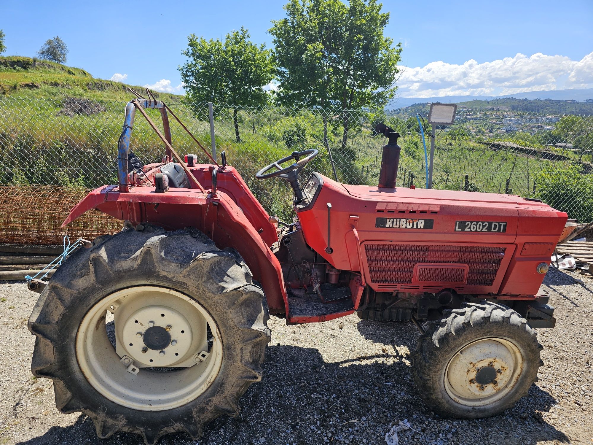 Trator kubota 30cv sem matricula