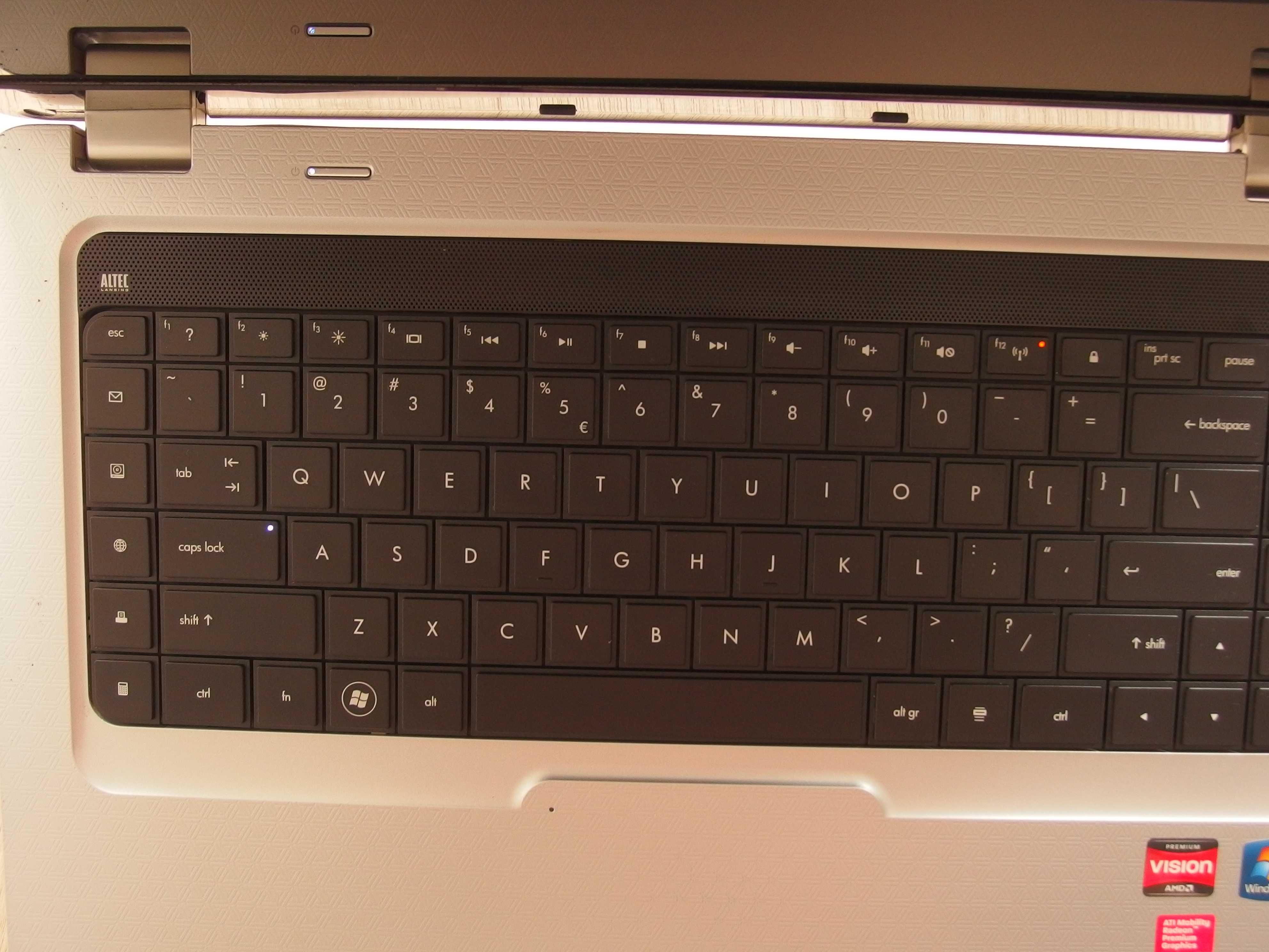 Laptop HP G62-b45ew Turion P540 + bateria MU06