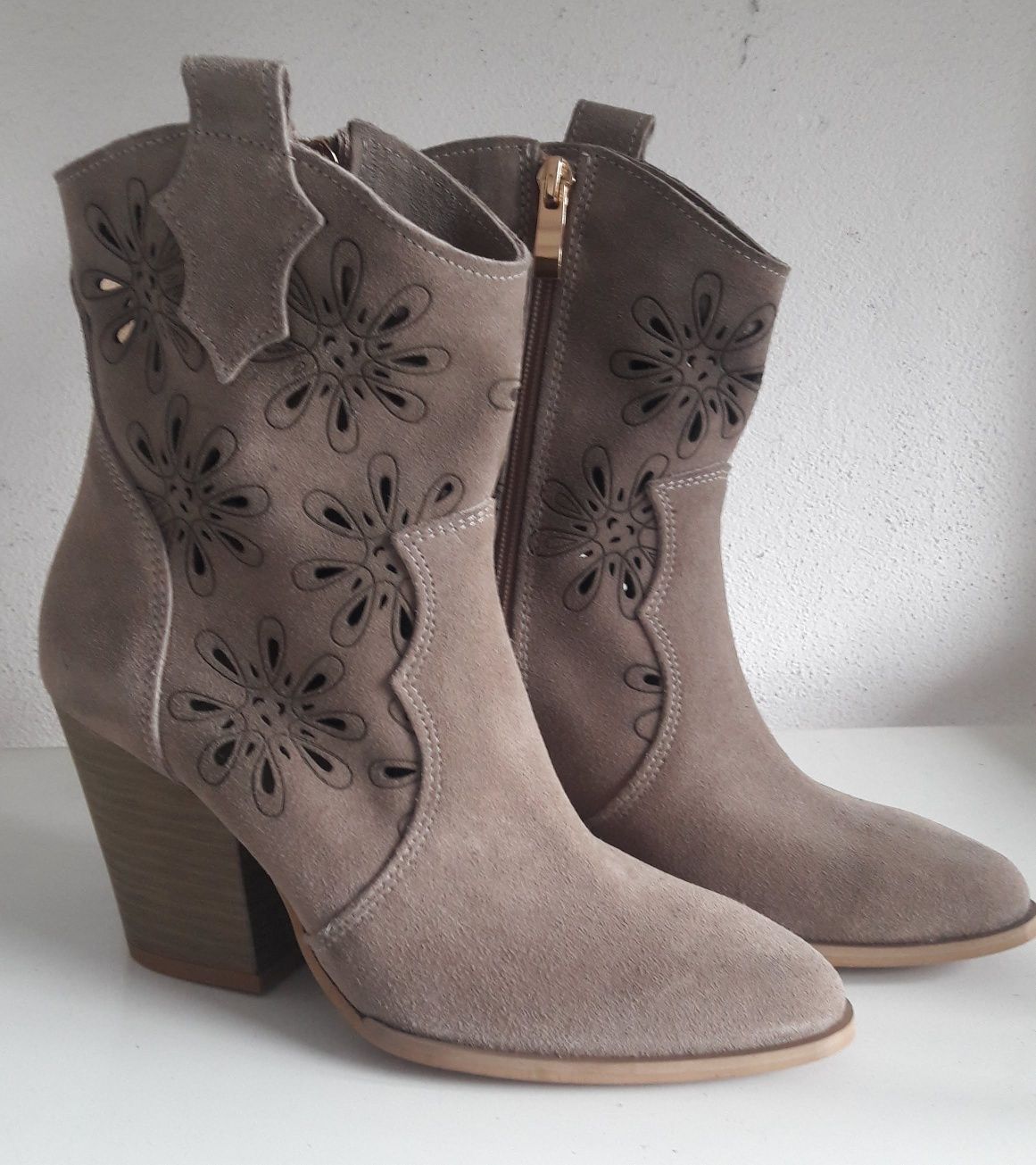 "">OKAZJA!!! Botki