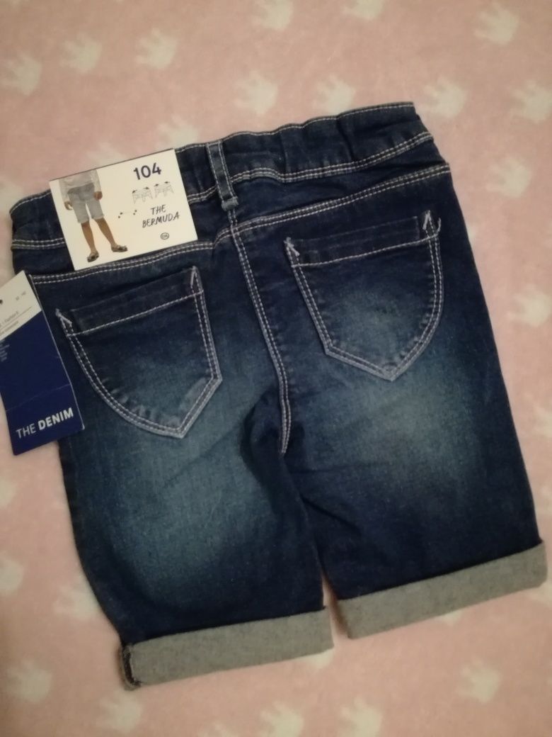 Spodenki, szorty jeans C&A, r. 104