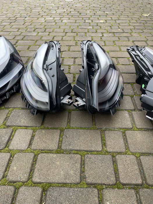 Фари Tesla Model Y 3 лінза права і ліва