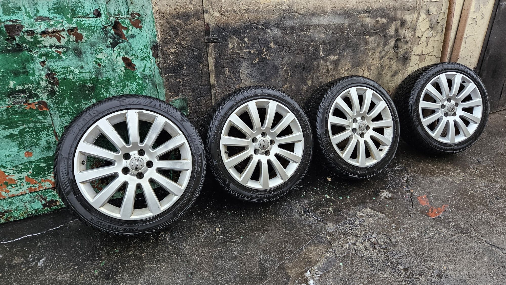 Alufelgi speedline 5x110 225/45/18 opony zima opel vectra c signum