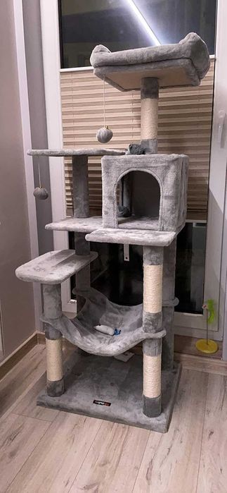 Drapak dla kota Wysoki duży drapak dla kota domek legowisko 143cm NOWY