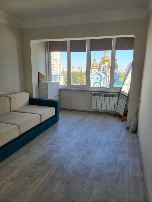 Продаж видової 1-кімнатної квартири Березняки, вул.Юрія Шумського, 8