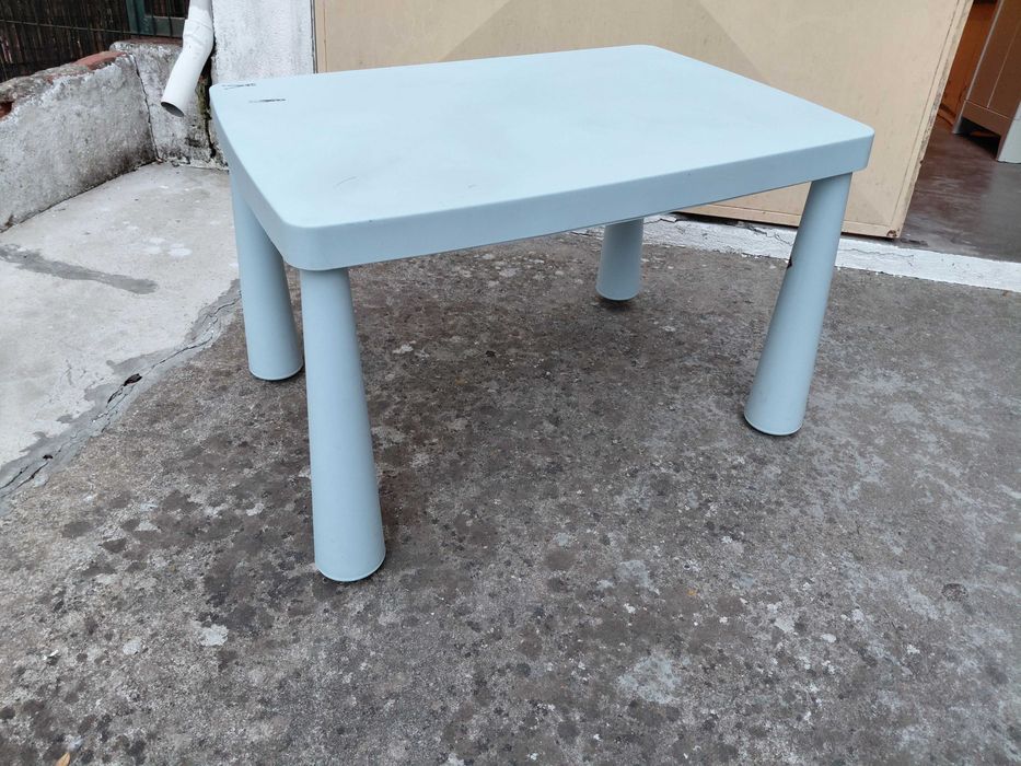 Mesa e Cadeira para Criança Brincar