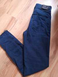 Spodnie jeansy levis 25