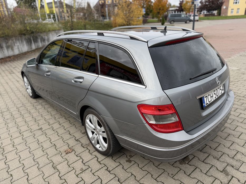 Mercedes C 180 Kompressor / swiezy serwis / HAK / El klapa / PL