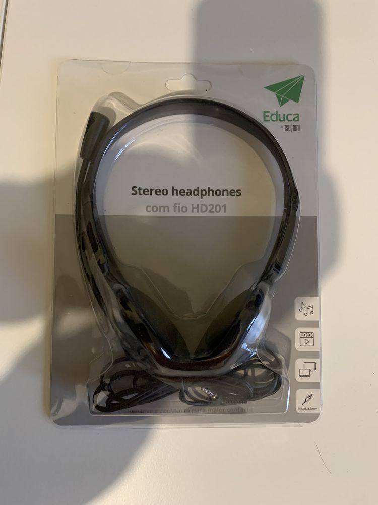 Headset / headphones novo