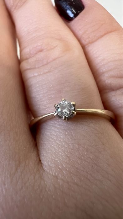 Apart Pierścionek zaręczynowy z diamentem 0,11ct r. 12