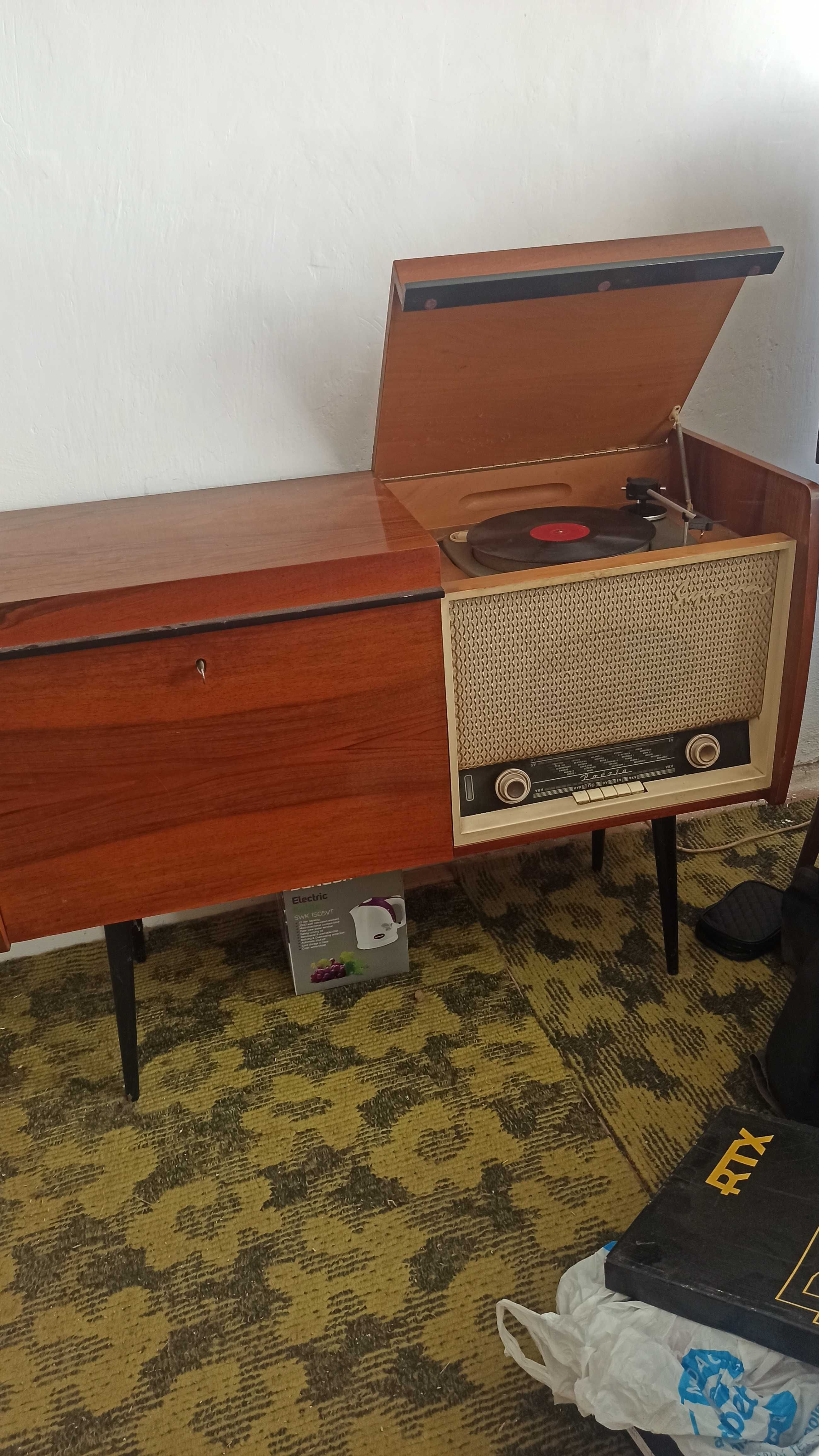 Stara komoda szafka z radiem i gramofonem RETRO/VINTAGE