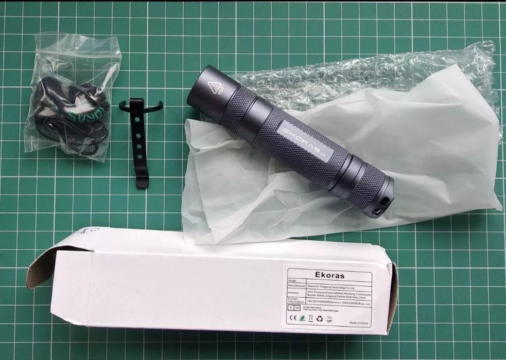 Светодиодный фонарь Ekoras c2