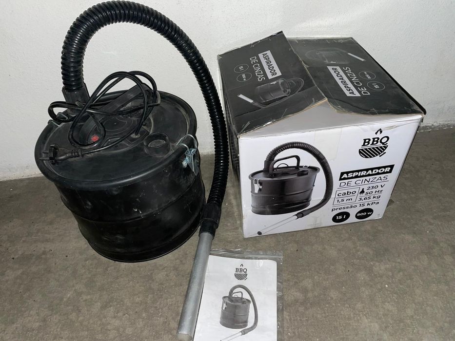 Aspirador de cinzas