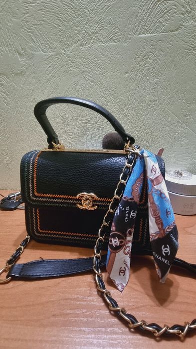 Сумка Chanel продам