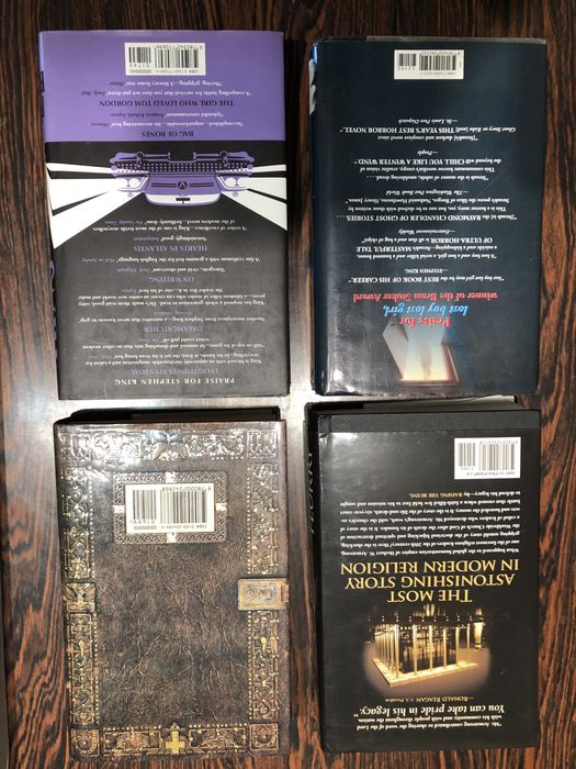 4 Livros, edições de capa premium