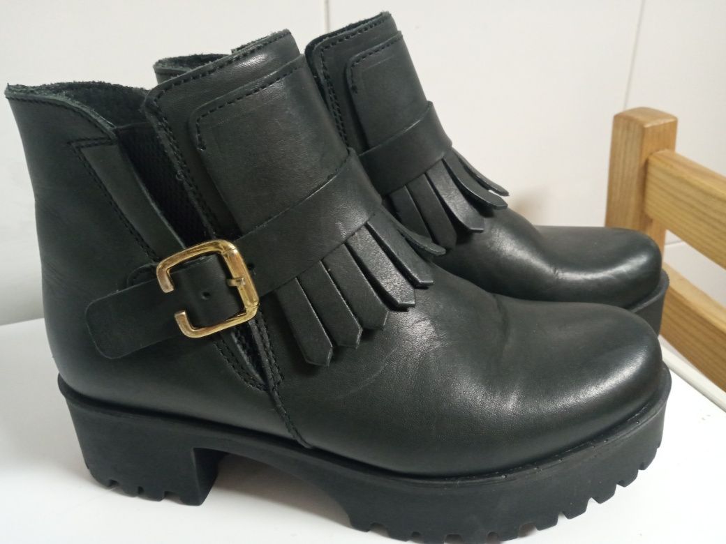 Botins novos NR 36 cabedal