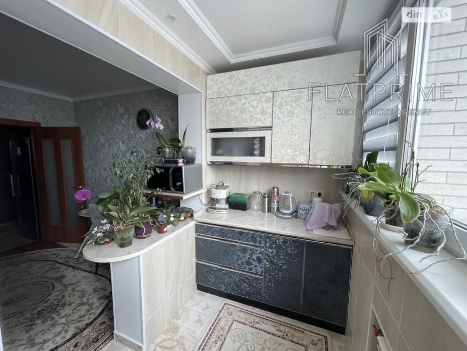 Продається 1 кімнатна квартира