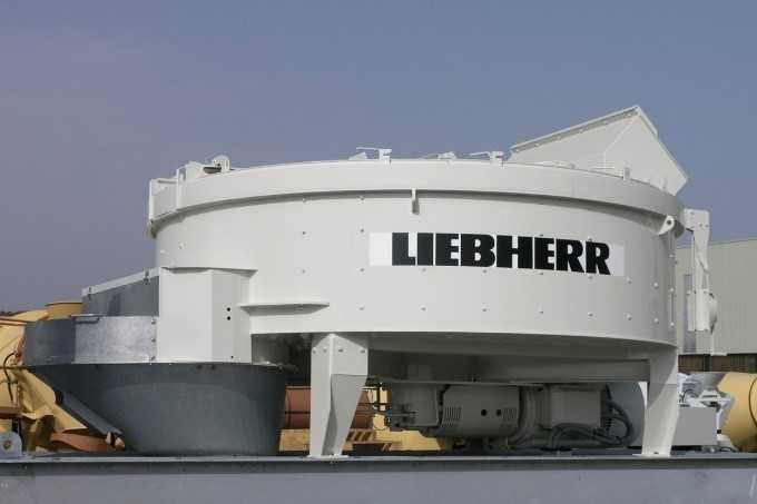 Węzeł betoniarski LIEBHERR Betomix 2000/3000. Wydaj. max. 85m3/h