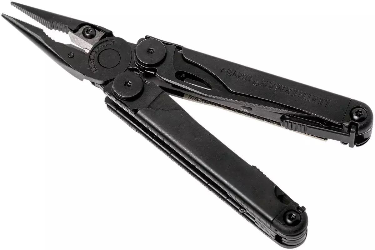 Мультитул Leatherman Wave Plus Black, синтетичний чохол 832526