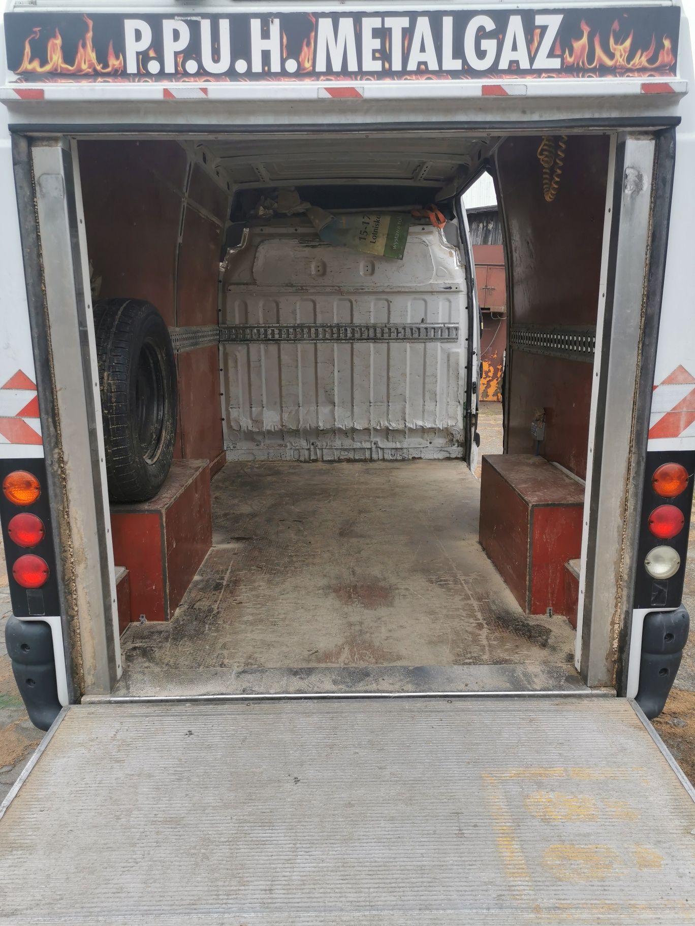 Opel Movano z windą pełna f. Vat
