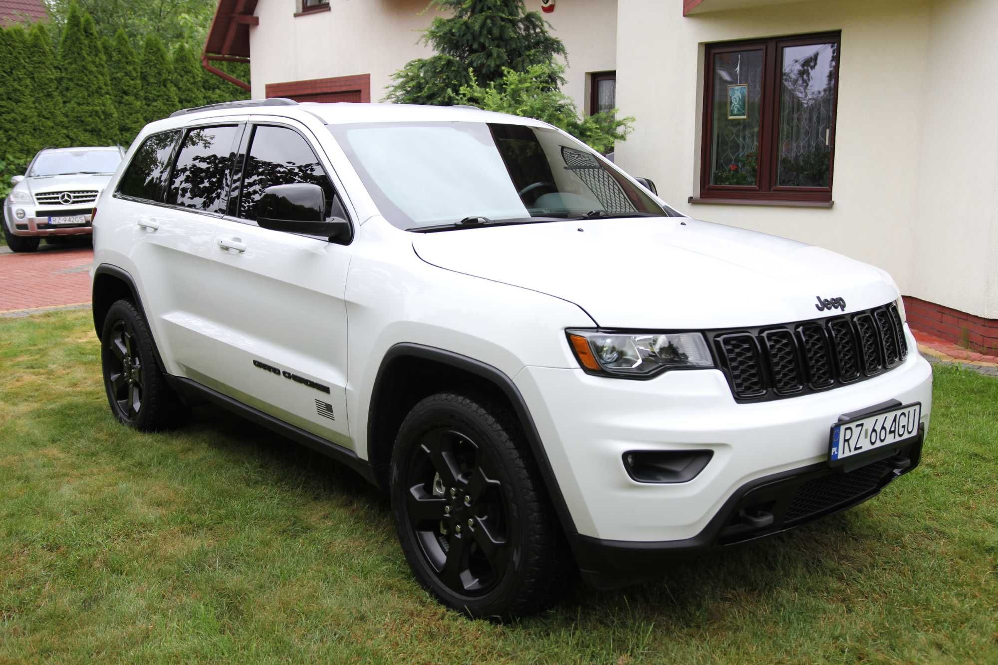 Jeep Grand Cherokee 2021r.