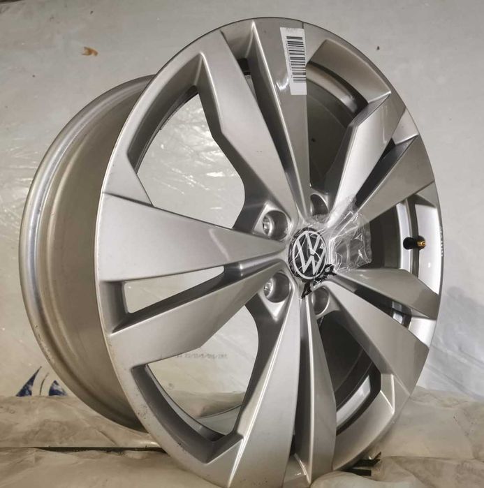 Alufelgi 7,5Jx18 VW Skoda Seat Audi 5x112 ET50 demo