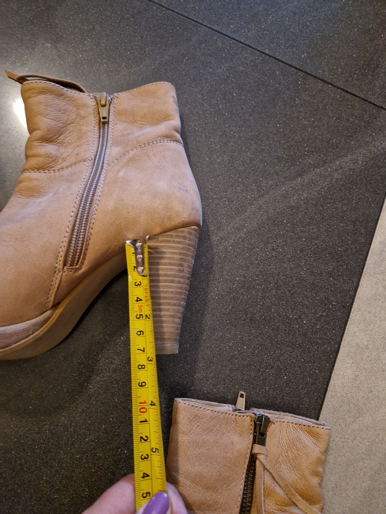 Buty botki reserved raz ubrane 37