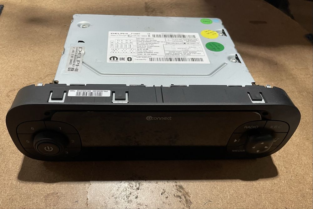 Fiat panda III radio uconnect bluetooth F139BT sprawne ładne
