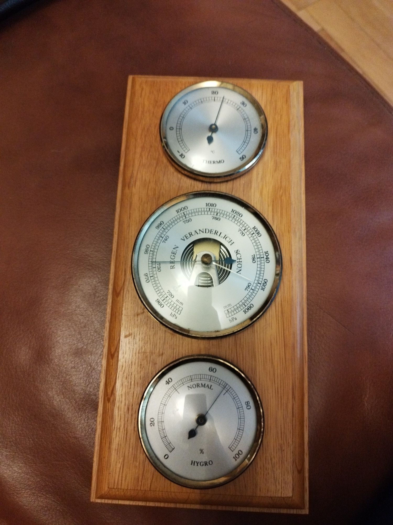 Hydro termo barometr