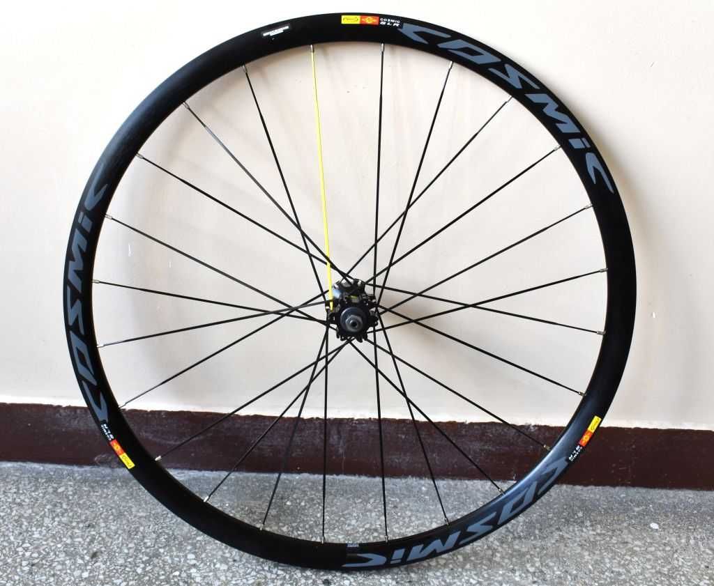 Zestaw kół  szosa, gravel 700/28 Mavic Cosmic SLR hamulce tarcz.6 śrub
