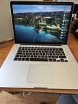 MacBook Pro retina 15” i7 16 GB RAM 512GB SSD. Meados de 2014.