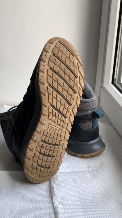 Теплі зимові кросівки 41.5 Adidas Fusion Storm WTR