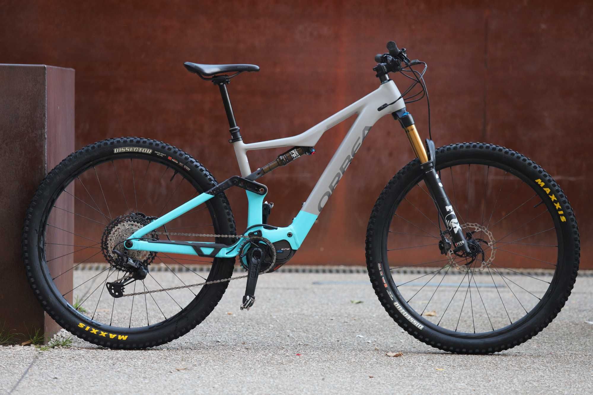 e-Bike ORBEA Rise H10 em estado impecável (bateria 540Wh) - tam. M