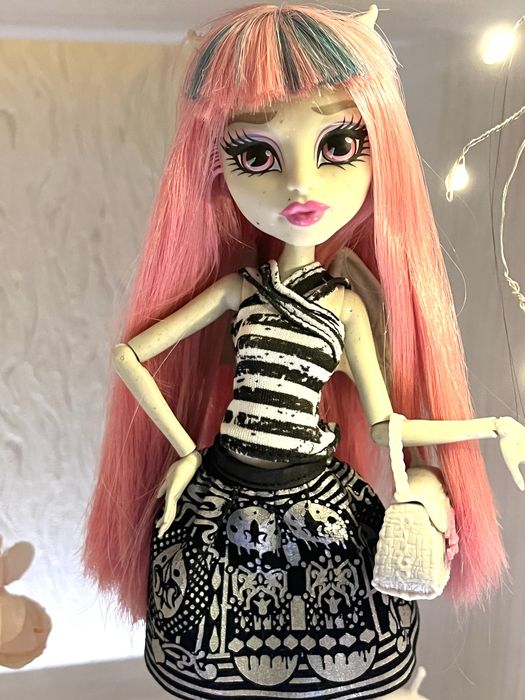 Monster high, Лялька Рошель, Монстер хай