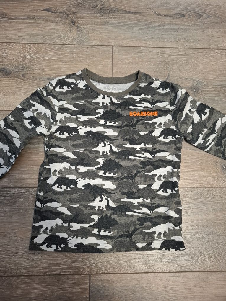 Лонгслив Primark 122см