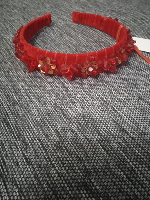 Прикраса для волосся