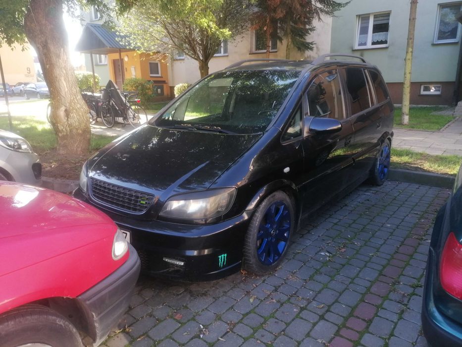 Opel zafira a 2.0 turbo opc b+g uszkodzona