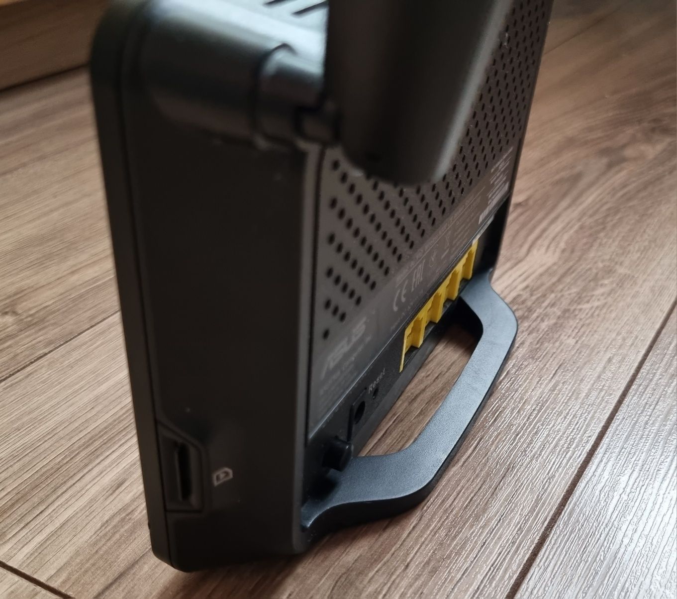 Router Asus 4G N12 LTE, SIM n300