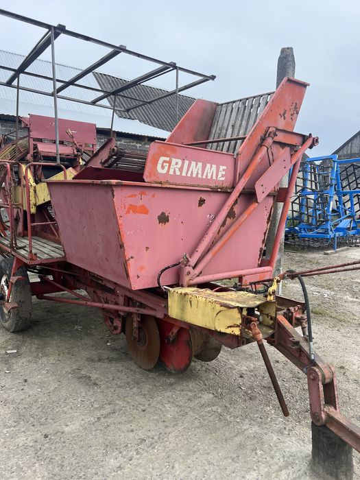 Продам картопле комбайн Гріме