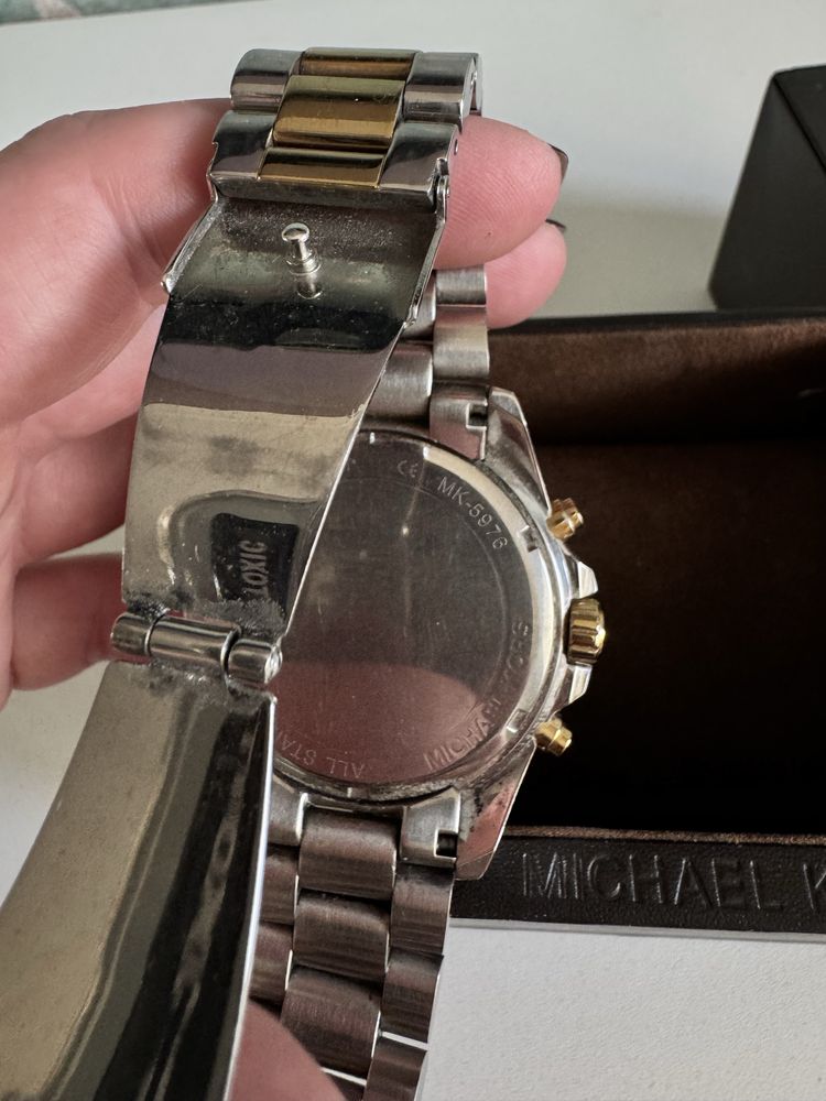 Часы Michael Kors, б/у модель МК-5976