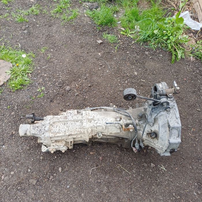 Subaru forester SF 1 2.0 бензин 00-02r кпп з роздаткою коробка передач