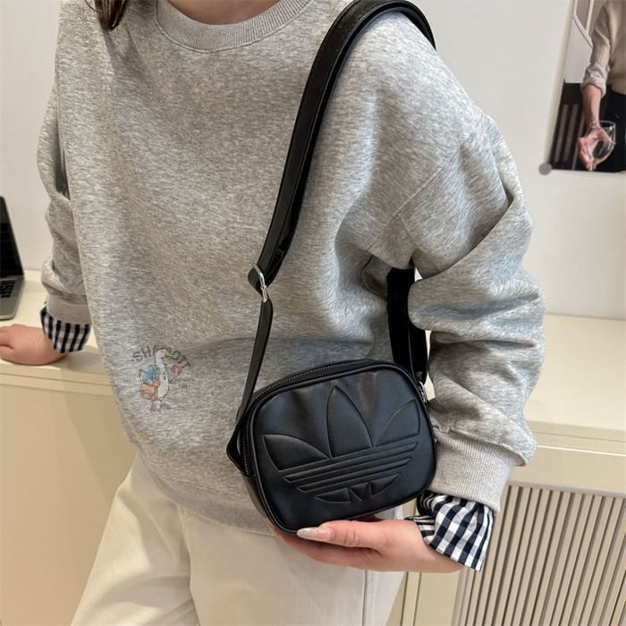 Шкіряна сумка через плече ADIDAS | месенджер адідас | барсетка адидас