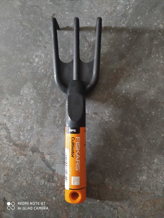 Fiskars kultywator ręczny