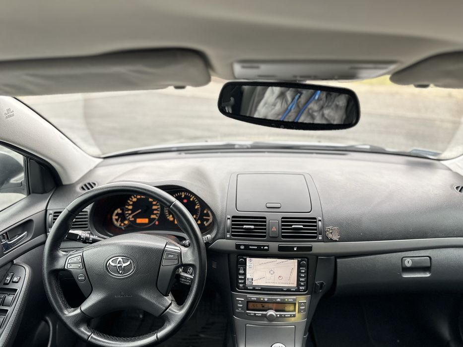 Toyota Avensis*Liftback*2008r*Niski przebieg*Bogate wyposazenie