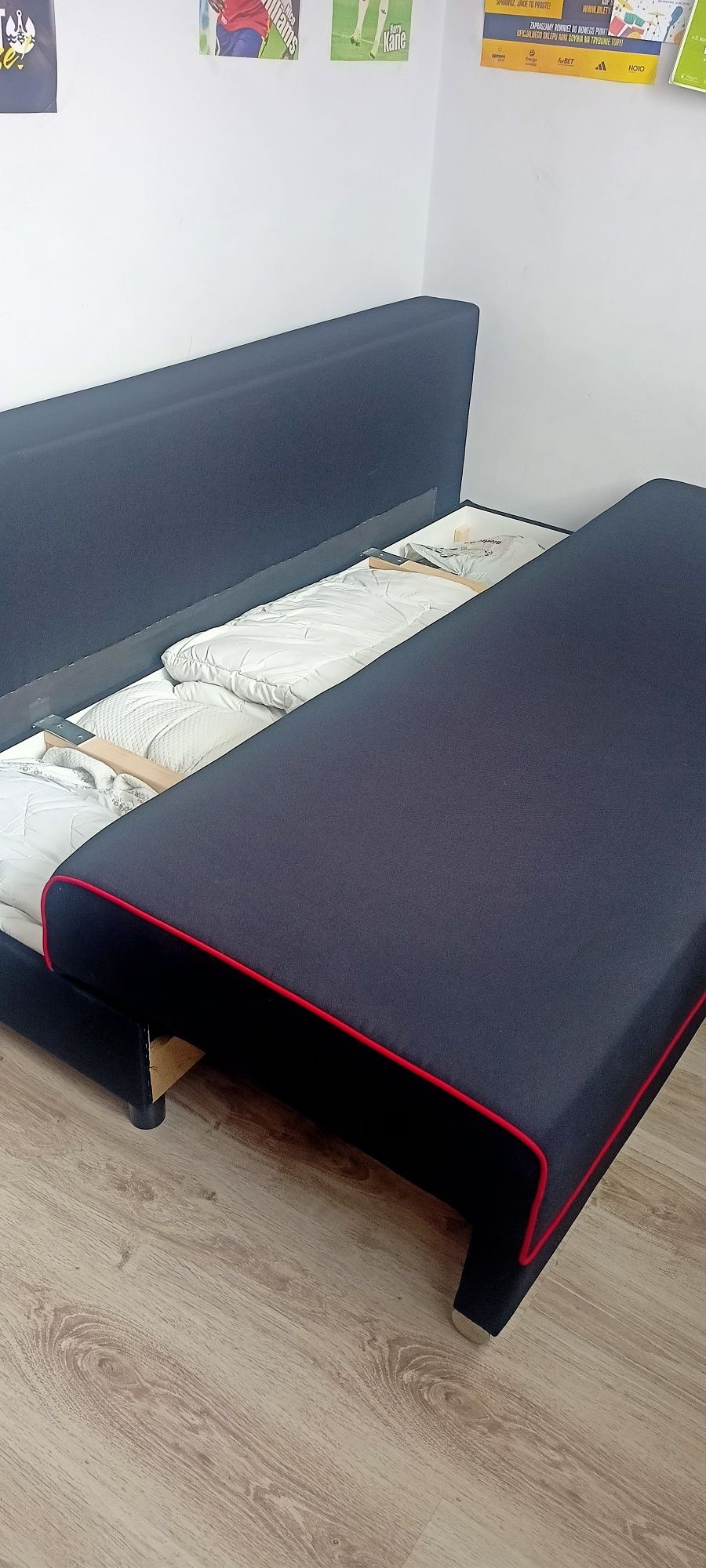 Sofa młodzieżowa rozkładana