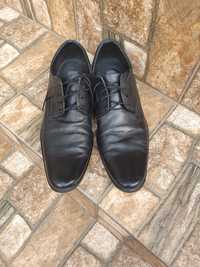 Туфлі класичні чорні 45 р Lasocki