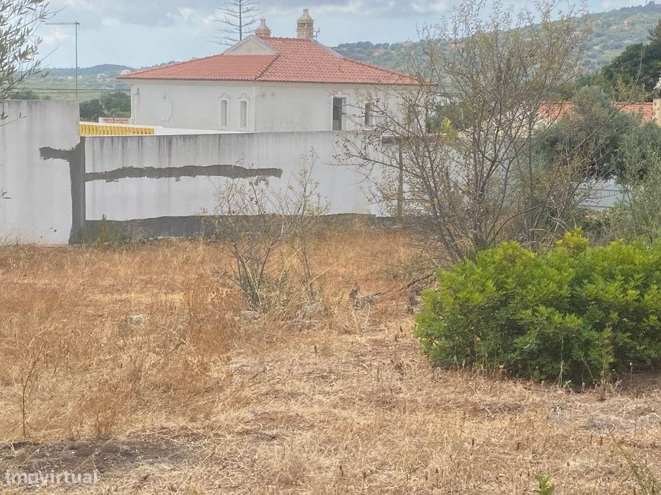 Terreno para construcao de imovel habitacional- Calçada- S.B. Alportel