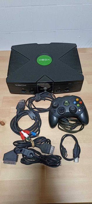 Xbox original chipada com jogos no disco interno