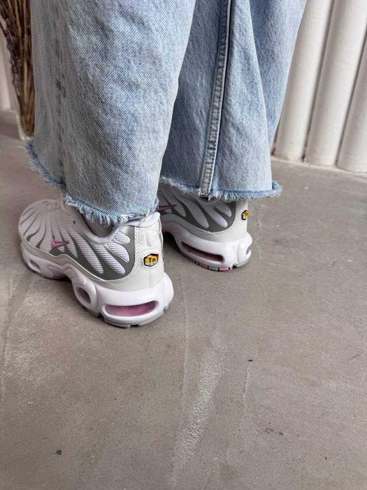 Кроссовки женские Nike TN Plus white pink / Найк ТН белые 37 38 39 40